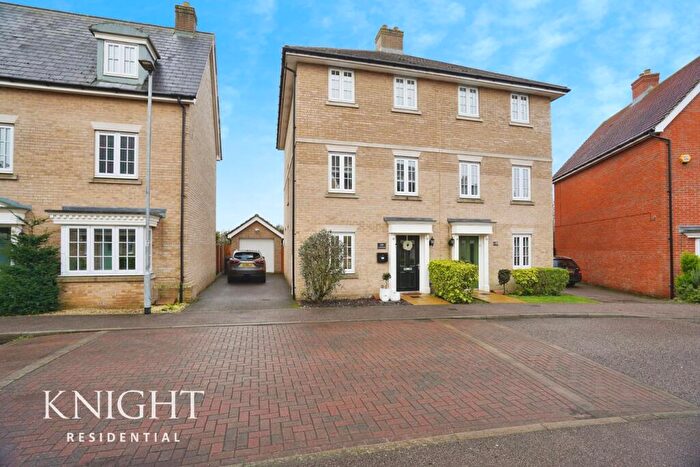 4 Bedroom Semi Detached House For Sale In Axial Drive, Colchester, CO4