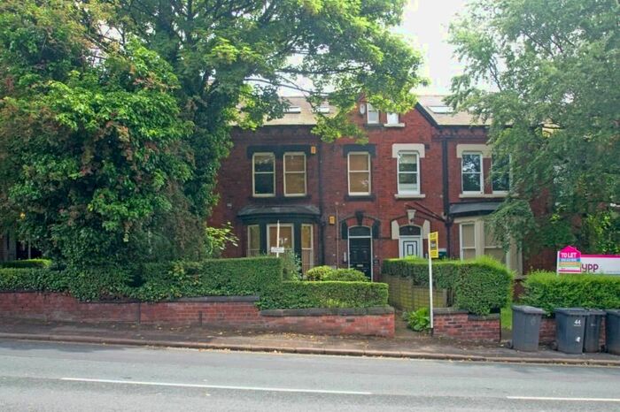 1 Bedroom Flat To Rent In Clarendon Road, Hyde Park, Leeds, LS2