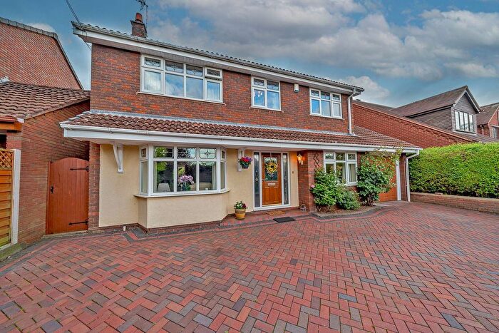 4 Bedroom Detached House For Sale In East Butts Road, Etching Hill, WS15