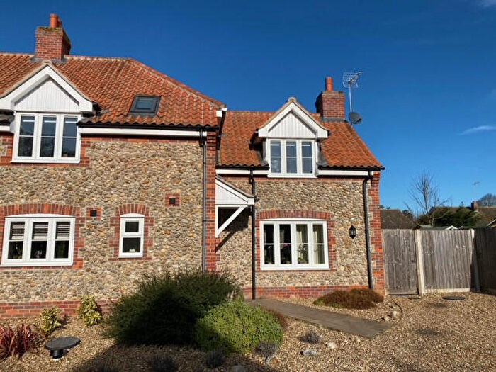 3 Bedroom Semi-Detached House To Rent In The Fairstead, Holt, Norfolk, NR25