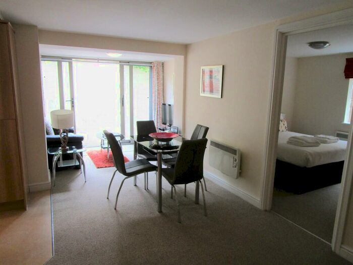 1 Bedroom Flat To Rent In Cotham Lawn Apartments, Cotham Lawn Road, Cotham, BS6