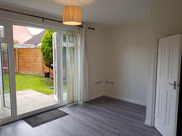 2 Bedroom End Of Terrace House To Rent In Paradise Orchard, Aylesbury, HP18