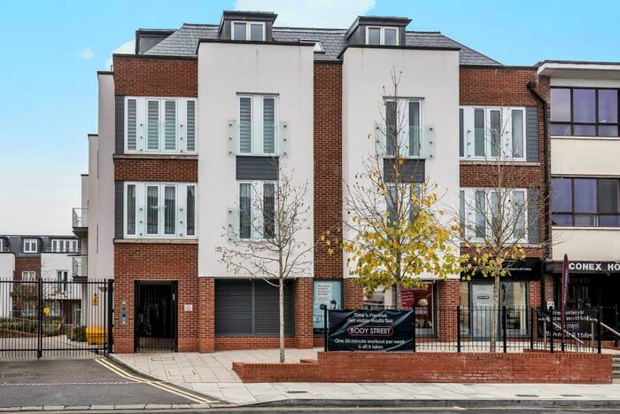 2 Bedroom Apartment To Rent In Portman House, HA5