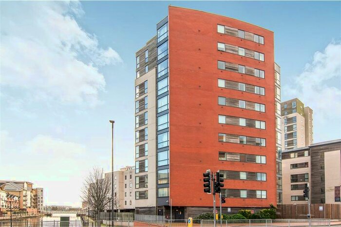 2 Bedroom Flat To Rent In Sirius House, Falcon Drive, Cardiff Bay, CF10