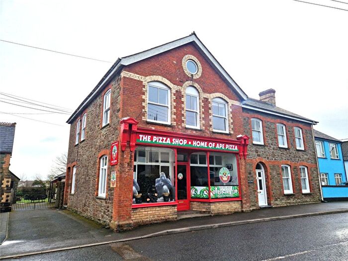 2 Bedroom Flat To Rent In Kilkhampton, Bude, Cornwall, EX23