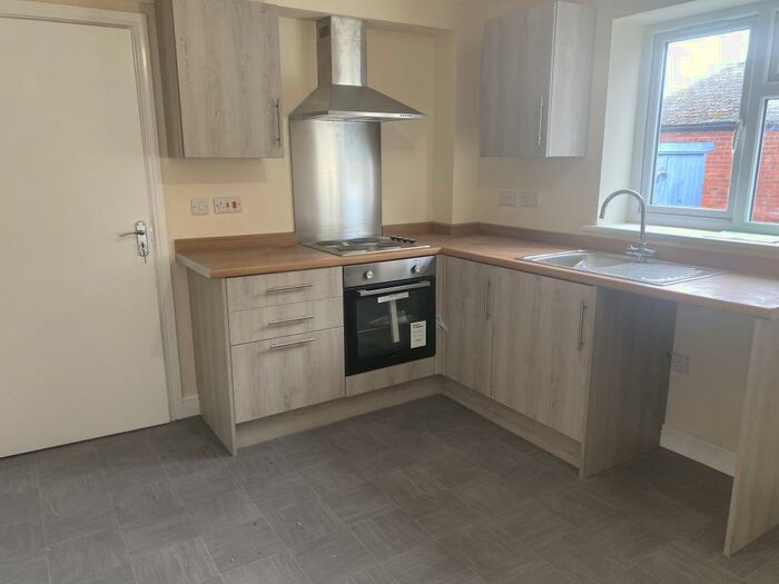 1 Bedroom Apartment To Rent In High Street, Stanton Hill, Sutton-In-Ashfield, NG17