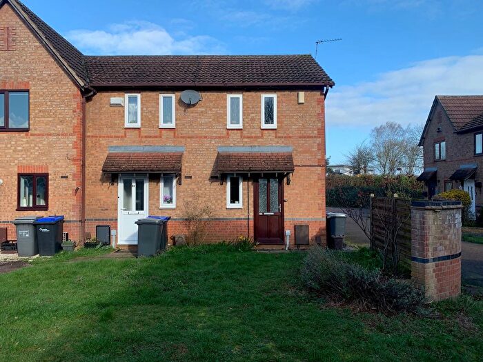 1 Bedroom Semi Detached House To Rent In Lindisfarne Way, East Hunsbury, Northampton, NN4