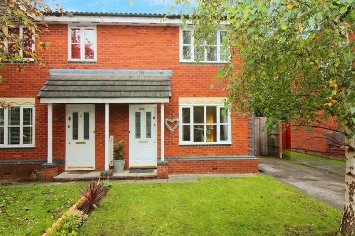 3 Bedroom Semi-Detached House To Rent In Woodall Avenue, Saltney, Chester, Flintshire, CH4