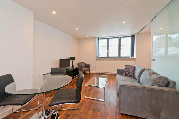 1 Bedroom Flat To Rent In West One, Newman Street, Fitzrovia, W1T