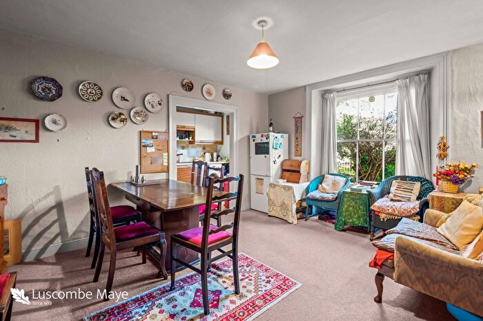 3 Bedroom End Of Terrace House For Sale In Duncombe Street, Kingsbridge, TQ7