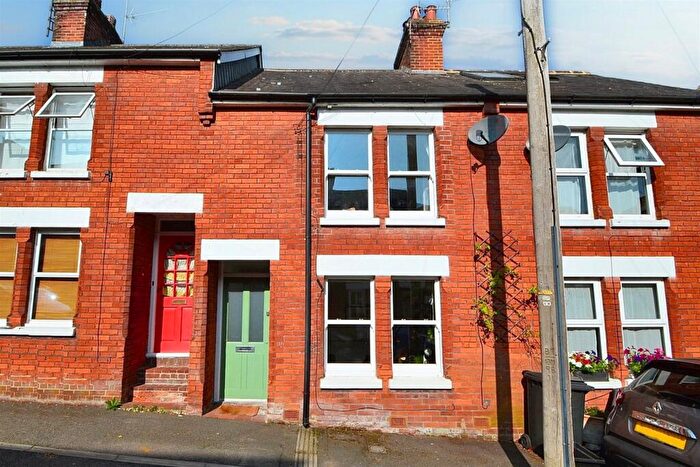 2 Bedroom Terraced House For Sale In Winchester, SO23