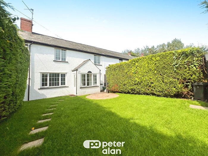 2 Bedroom Cottage To Rent In Sandy Lane, Marshfield, Cardiff, CF3