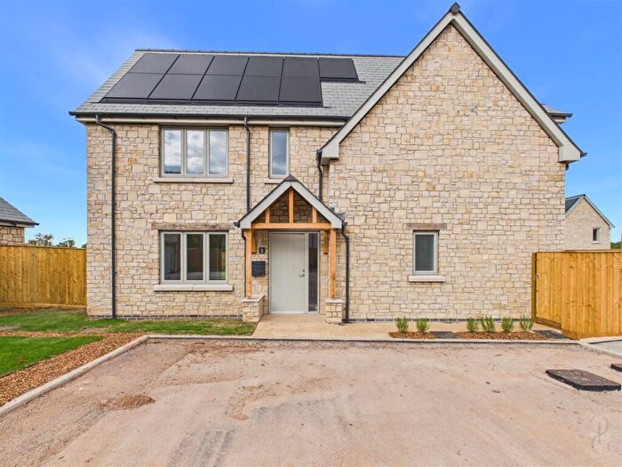 4 Bedroom Detached House For Sale In Upper Langford, Somerset, BS40