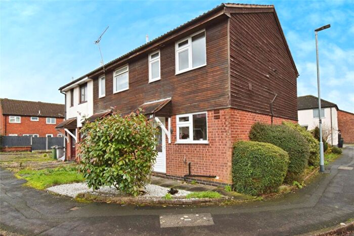 2 Bedroom House For Sale In Alport Way, Wigston, Leicestershire, LE18