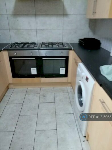 Studio To Rent In Fl - Bedford Street, Cardiff, CF24