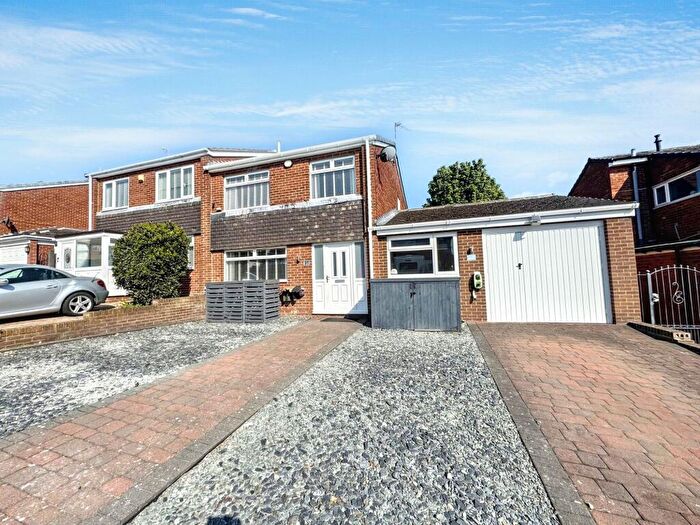 4 Bedroom Semi-Detached House For Sale In Valley View, Ushaw Moor, Durham, Durham, DH7