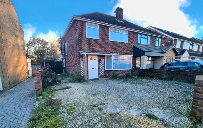 4 Bedroom Semi-Detached House To Rent In Roseville Road, Hayes, UB3