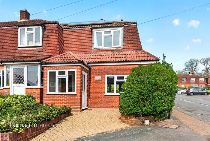 2 Bedroom End Of Terrace House For Sale In Radstock Way, Merstham, Redhill, RH1