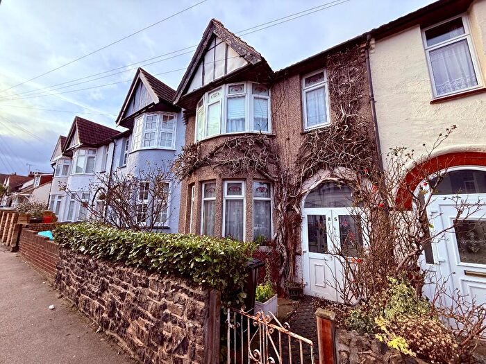 3 Bedroom Terraced House For Sale In Ronald Park Avenue, Westcliff-On-Sea, Essex, SS0