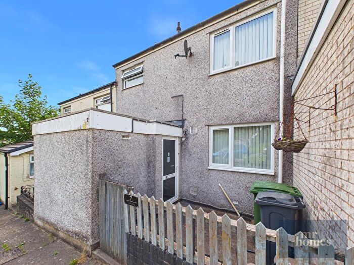 3 Bedroom Terraced House For Sale In Oakway, Fairwater, Cardiff, CF5