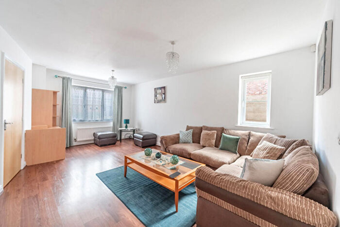3 Bedroom Semi-Detached House To Rent In Mulberry Place, Harrow, HA2