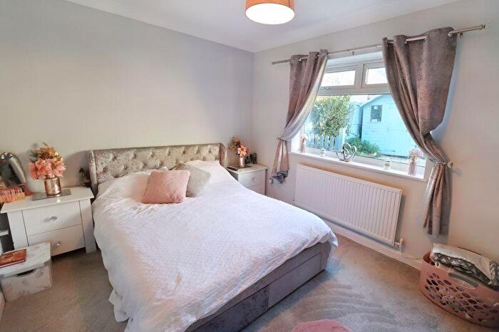 1 Bedroom Bungalow To Rent In Bexley Avenue, Harwich, CO12