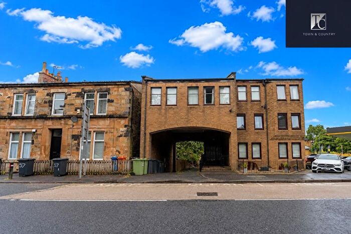 2 Bedroom Flat For Sale In Burnbank Mews, Auchinloch Road, Lenzie, G66