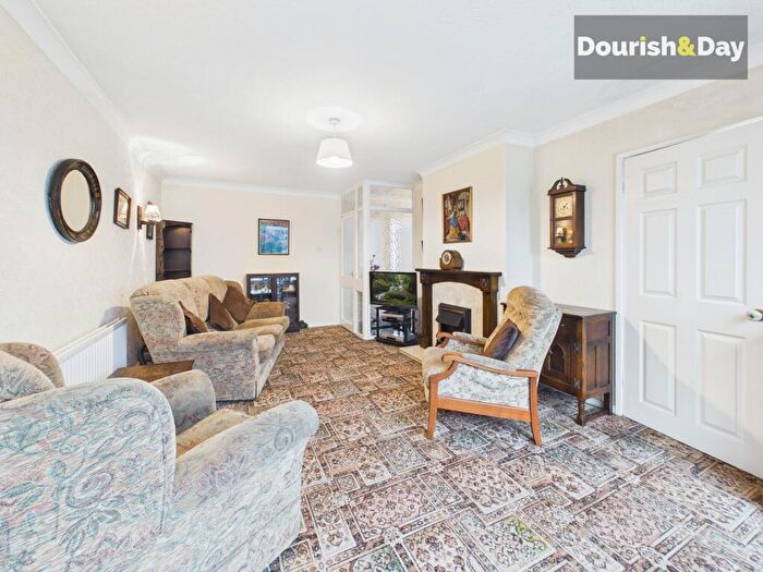 2 Bedroom Detached Bungalow For Sale In Downing Gardens, Stone, ST15 - Photo 7