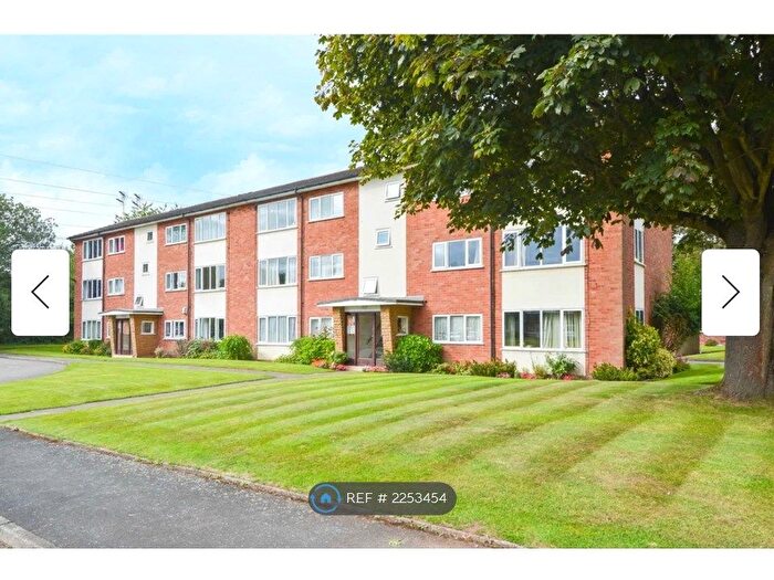 2 Bedroom Flat To Rent In Harborne, Birmingham, B17