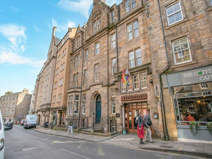 2 Bedroom Flat To Rent In West Port, Grassmarket, Edinburgh, EH1