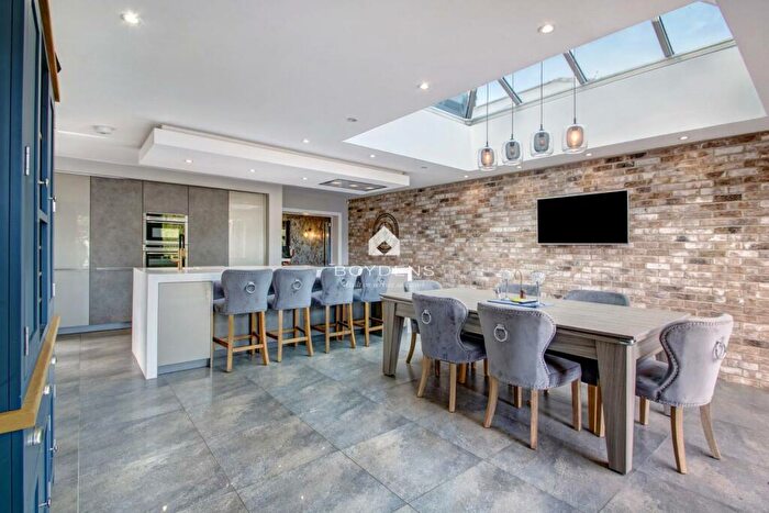 5 Bedroom Detached House For Sale In London Road, CO6