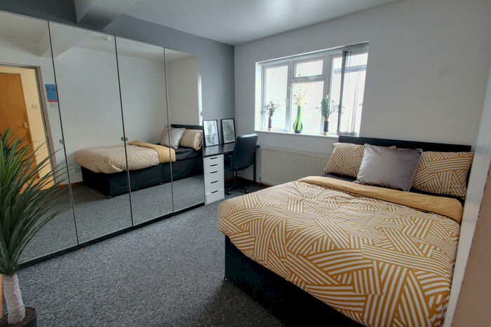 2 Bedroom Apartment To Rent In Chancery Street, Leicester, LE1