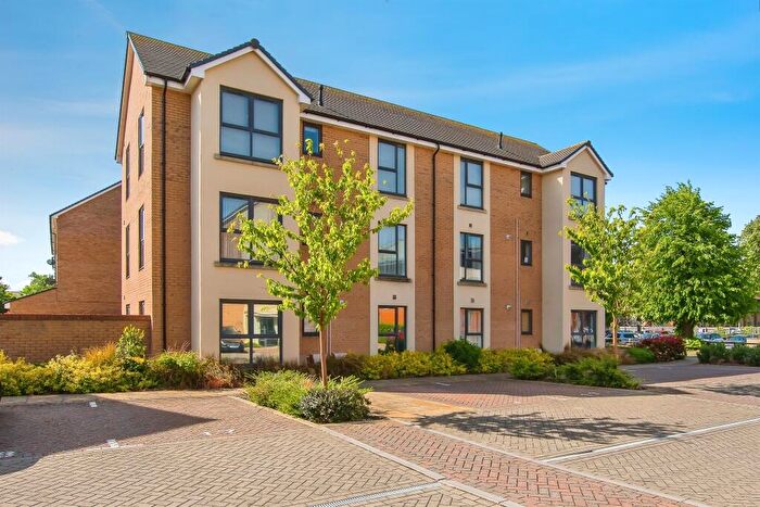 2 Bedroom Flat For Sale In St. Johns Close, Peterborough, PE3