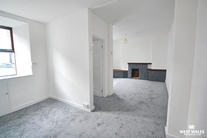 3 Bedroom Terraced House For Sale In William Street, Cardigan, SA43