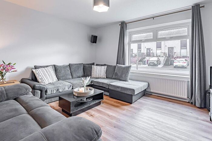 1 Bedroom Flat For Sale In North Bank Court, Bo'ness, EH51