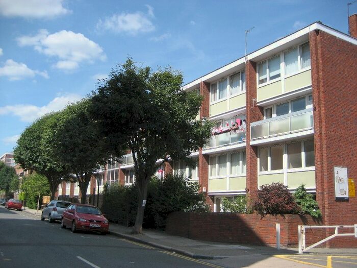 4 Bedroom Maisonette To Rent In Twyford Street, King's Cross, N1