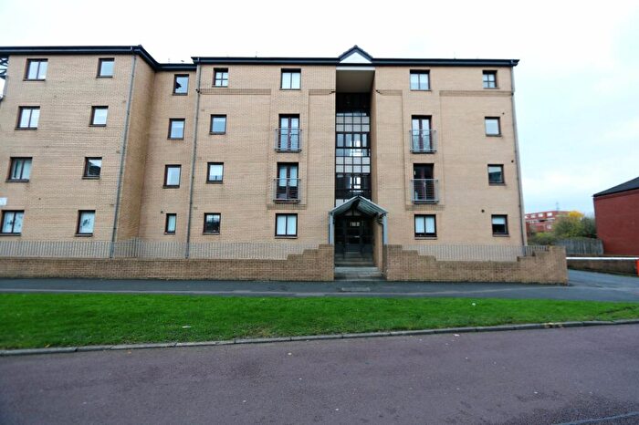 2 Bedroom Flat To Rent In Gladstone Street, Glasgow, Glasgow City, G4