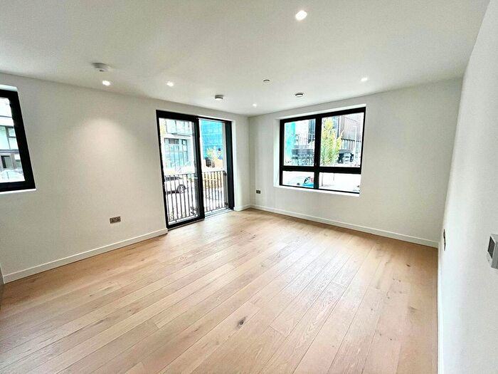 1 Bedroom Property To Rent In Chandlers Avenue, London, SE10