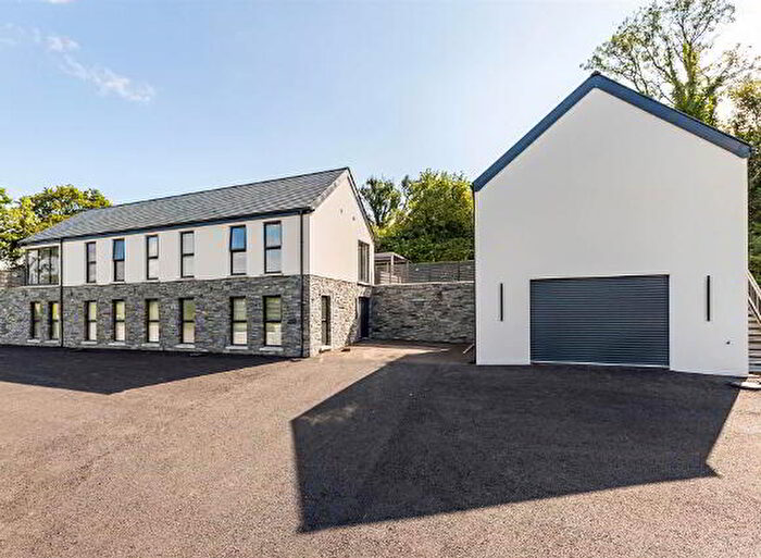 4 Bedroom Detached House For Sale In Old Moira Road, Crumlin, BT29