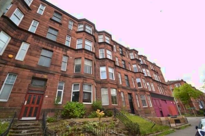 2 Bedroom Flat To Rent In U/F Bed With Permit Parking @ Dudley Dr, G12