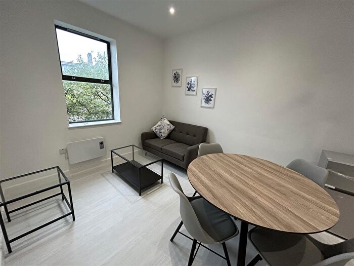 1 Bedroom Flat To Rent In Church Court, Morley, Leeds, LS27