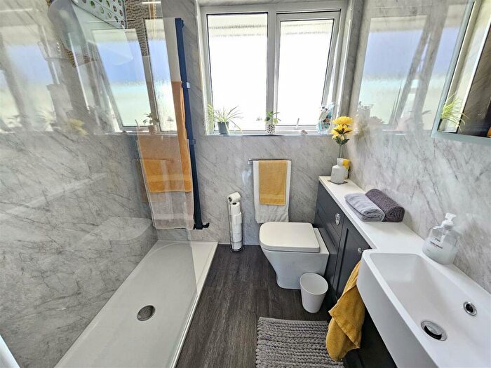 2 Bedroom Bungalow For Sale In Link Detached Bungalow, Bere Alston, PL20