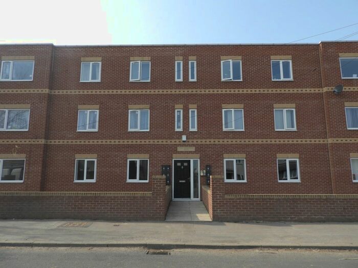 2 Bedroom Property To Rent In Church Road, Stainforth, Doncaster, DN7