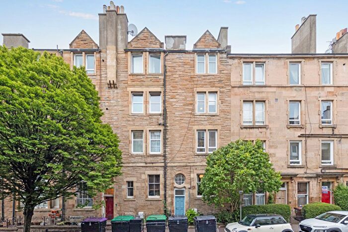 2 Bedroom Flat For Sale In Bryson Road, Polwarth, Edinburgh, EH11