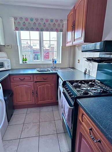 3 Bedroom Terraced House For Sale In Laburnum Walk, Eastbourne, BN22