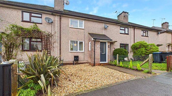 2 Bedroom Terraced House For Sale In Camberley, Surrey, GU15