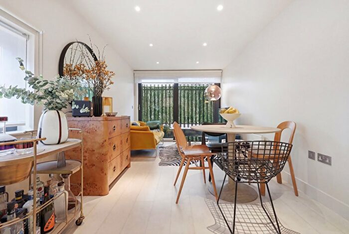 1 Bedroom Flat For Sale In Florida Street, Bethnal Green, E2