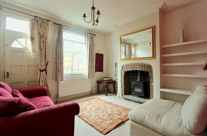 2 Bedroom Terraced House To Rent In Ratcliffe Road, Sheffield, S11