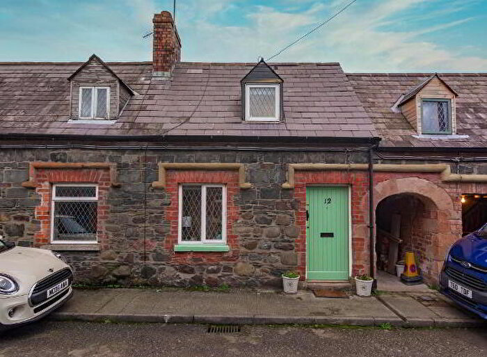 1 Bedroom Mid Terraced House For Sale In Arthur Street, Hillsborough, BT26