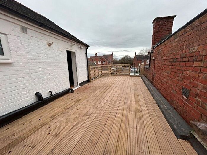 4 Bedroom Flat To Rent In Eastgate Street, Stafford, ST16